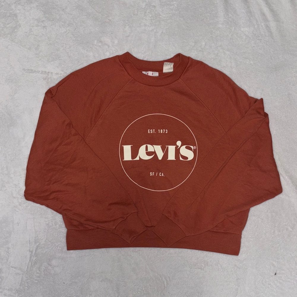 Levi's Women's Rust orange Crewneck Sweater